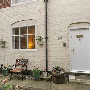 https://but-n-ben.yorkshirehotels.net