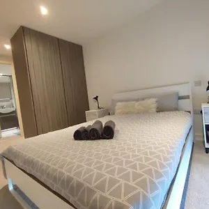 https://luxury-2bed-near-o2-arena-excel-london.cambridgehotelsuk.com